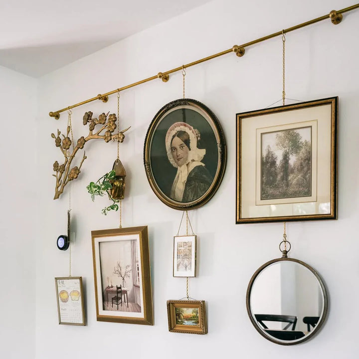 Hooks & Hangers