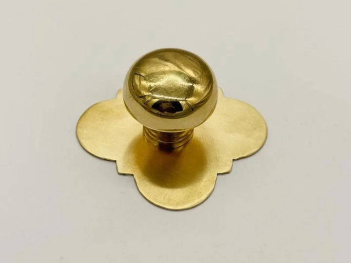 Set of Unlacquered Brass Cabinet Knobs, Antique Brass knobs, Brass Cabinet Door handle knob
