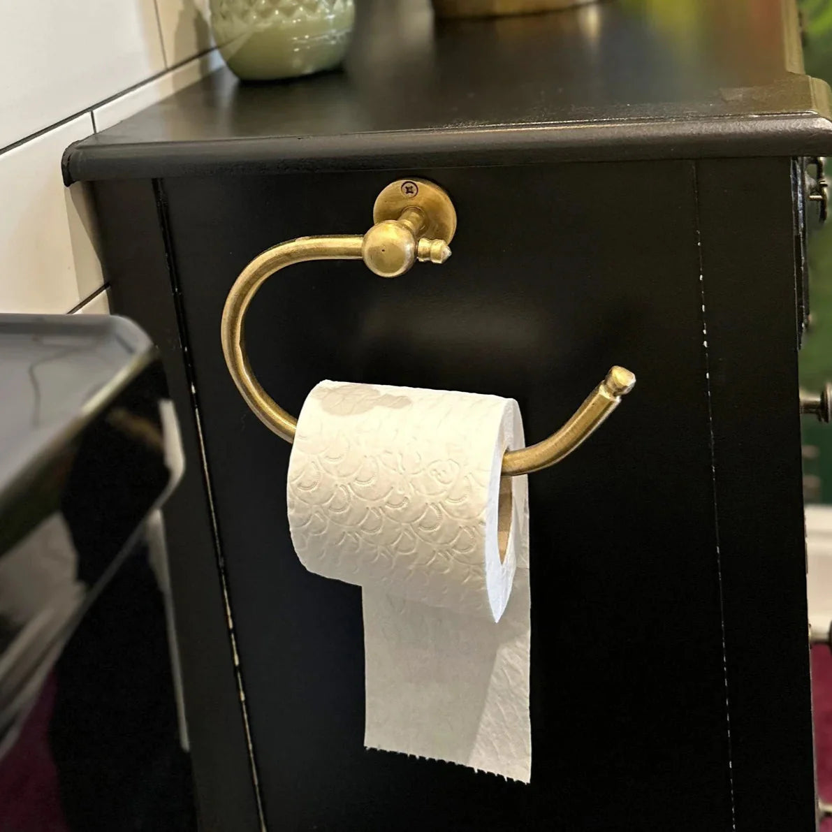 Unlacquered Brass Toilet Paper Holder – Wall Mounted, Vintage Style