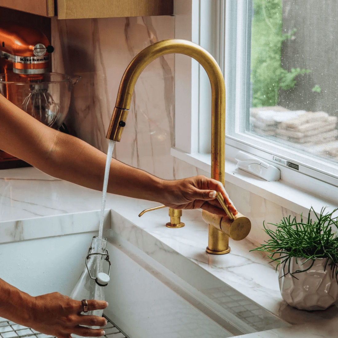 Unlacquered Solid Brass Pull-Down Kitchen Faucet – Gooseneck, 360° Swivel, Vintage Patina - The House Of Brass