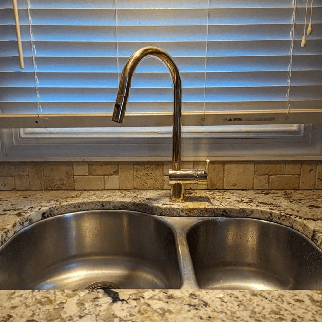 Unlacquered Solid Brass Pull-Down Kitchen Faucet – Gooseneck, 360° Swivel, Vintage Patina - The House Of Brass
